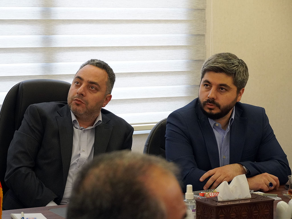 بازدید دکتر صابر امامی، مدیرعامل محترم گروه داده‌پردازی پارسیان، از شرکت تجارت الکترونیک پارسیان کیش (تاپکیش)