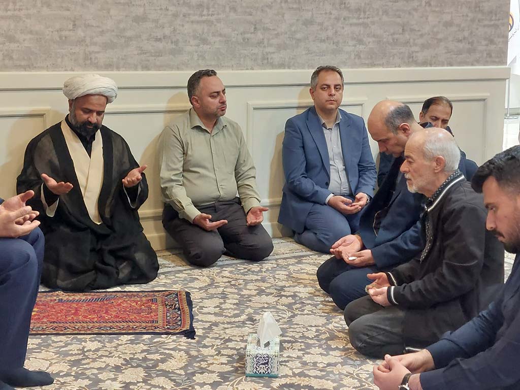 برگزاری مراسم عزاداری شهادت حضرت فاطمه‌ زهرا‌(س) در گروه داده‌پردازی پارسیان