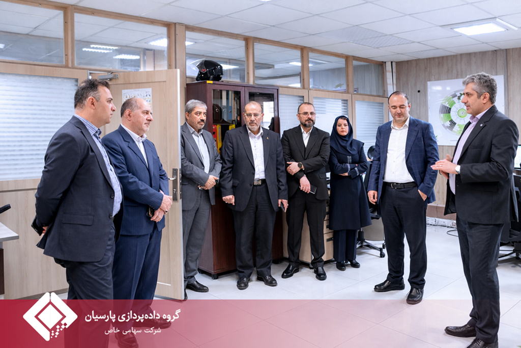 بازدید مدیرعامل محترم بانک پارسیان از شرکت تأمین خدمات سیستم‌های کاربردی کاسپین