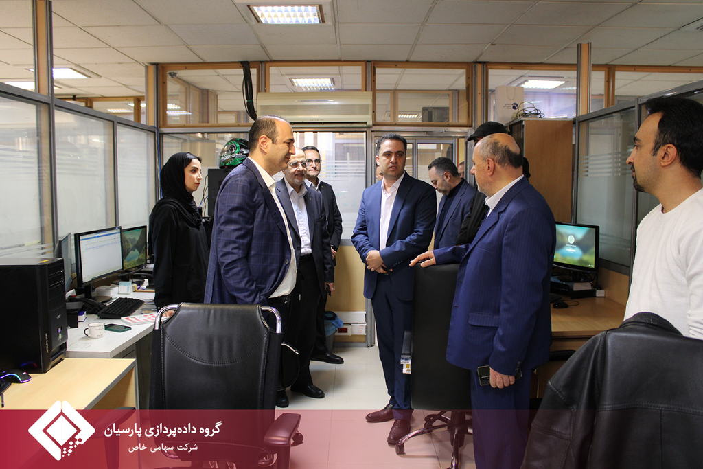 بازدید مدیرعامل محترم بانک پارسیان از شرکت تأمین خدمات سیستم‌های کاربردی کاسپین