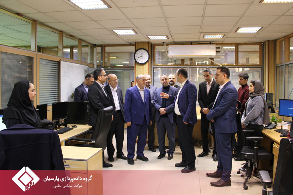 بازدید مدیرعامل محترم بانک پارسیان از شرکت تأمین خدمات سیستم‌های کاربردی کاسپین