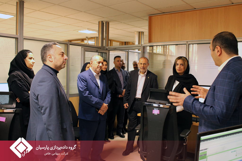 بازدید مدیرعامل محترم بانک پارسیان از شرکت تأمین خدمات سیستم‌های کاربردی کاسپین