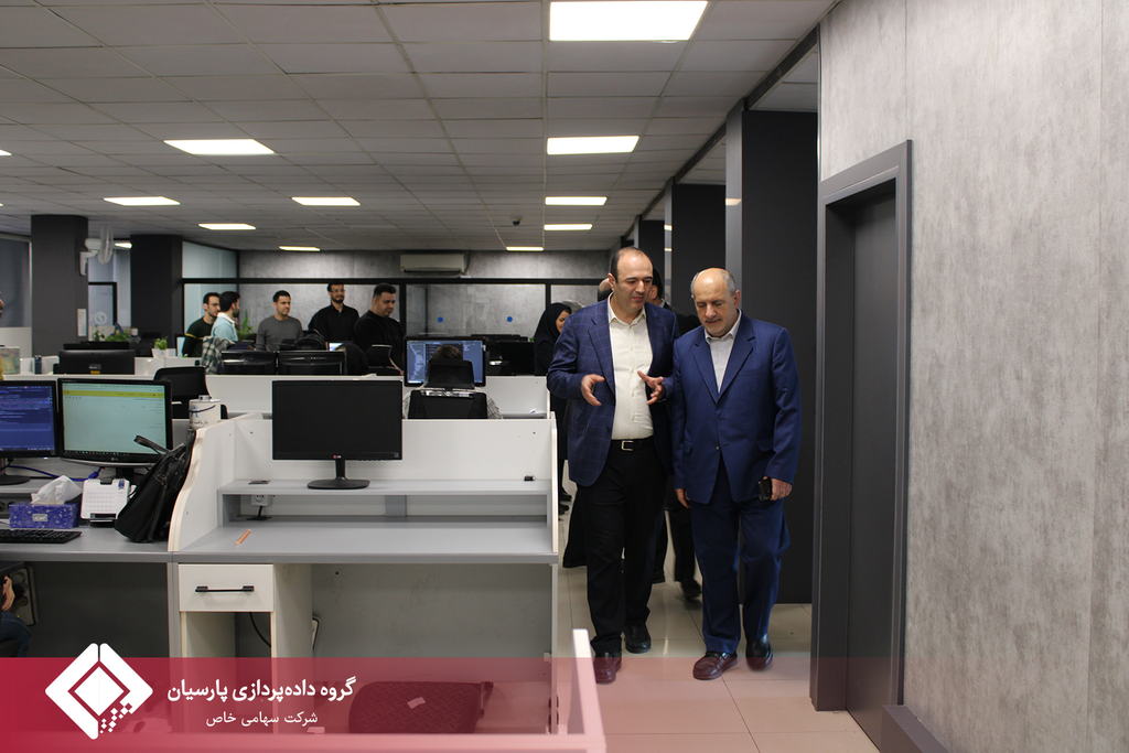 بازدید مدیرعامل محترم بانک پارسیان از شرکت تأمین خدمات سیستم‌های کاربردی کاسپین