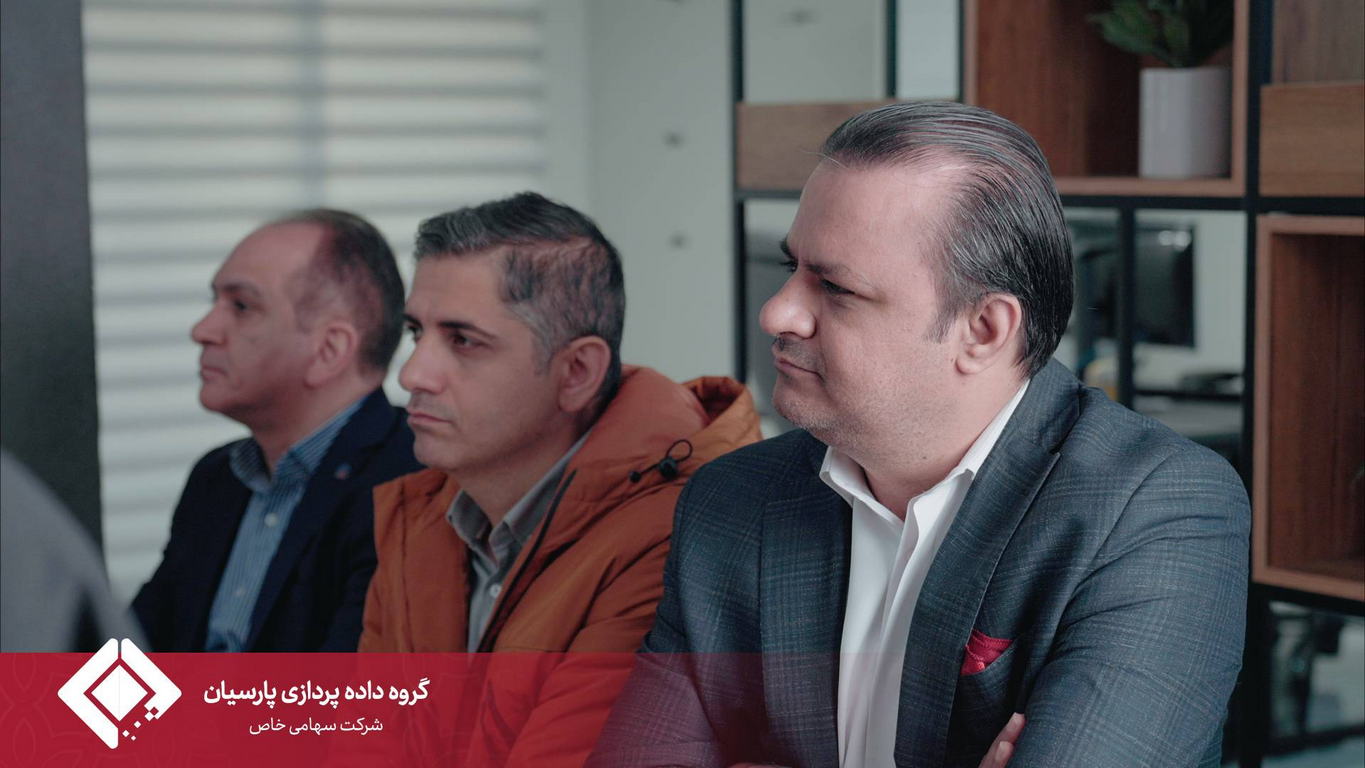 نخستین رویداد شرکت توسعه سریع نوآوری ستارگان؛ بررسی نقش استارتاپ‌ استودیوها در آینده اقتصاد ایران با حضور دکتر میثم رجبی برگزار شد