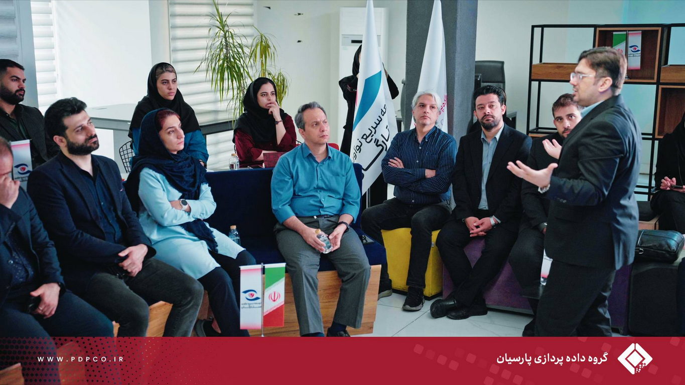 دومین رویداد شرکت توسعه سریع نوآوری ستارگان؛ «چالش‌های هلدینگ‌داری در ایران» با حضور دکتر عطاالله هرندی برگزار شد