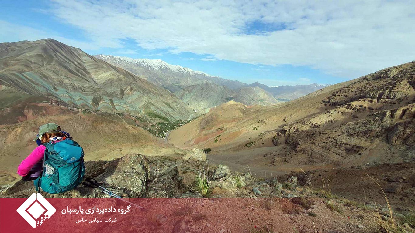 صعود موفق تیم کوهنوردی گروه داده‌پردازی پارسیان به قله اسپیدچال
