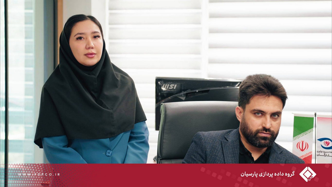 چهارمین رویداد «ستارگانِ نوآوری» با تأکید مهندس حسین اسلامی بر هم‌افزایی هلدینگ‌ها و همکاری مکمل استارت‌آپ‌ها و شرکت‌های بزرگ شروع شد