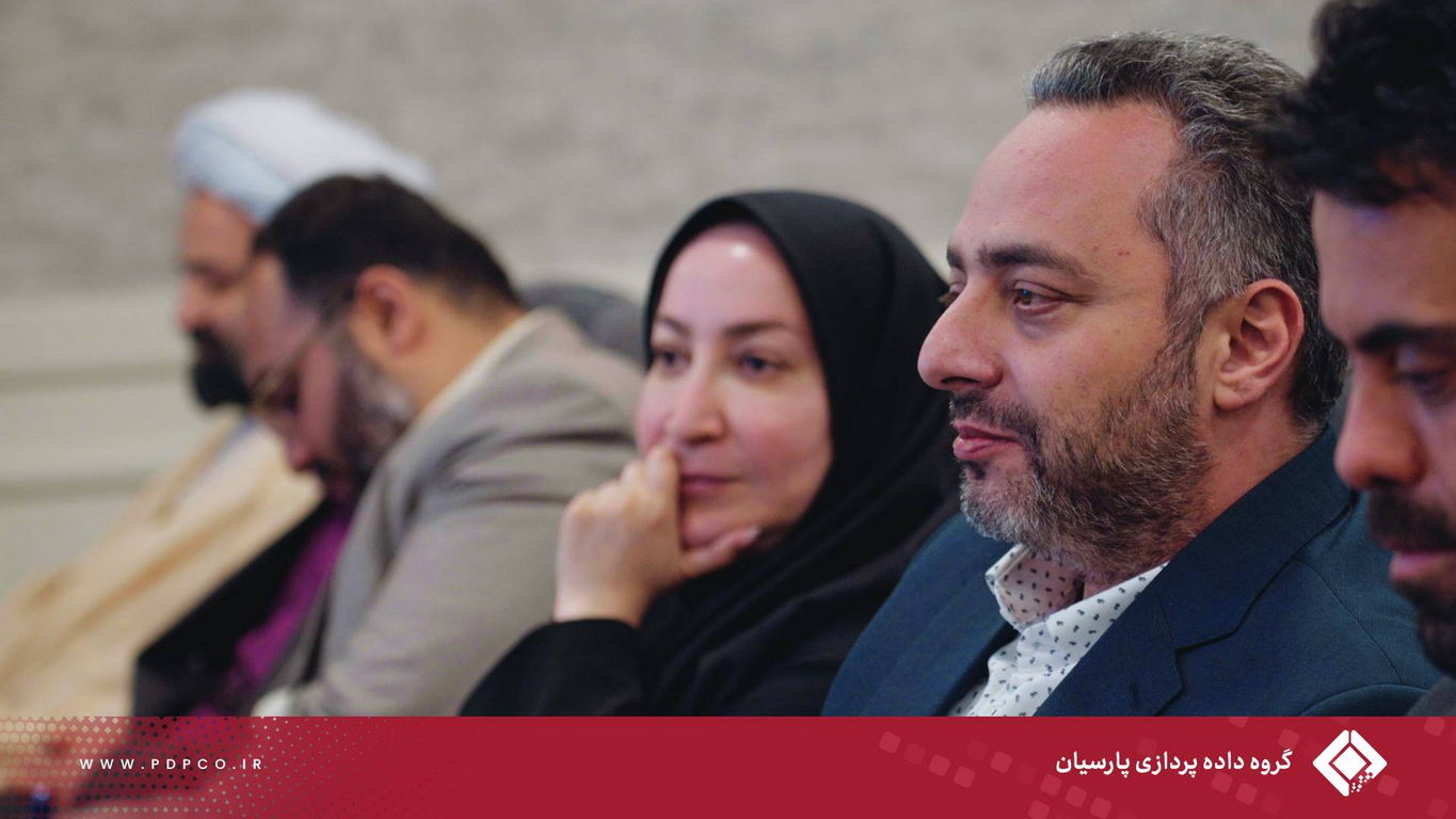 مراسم تقدیر از زوج‌های تازه‌ازدواج‌کرده در گروه داده‌پردازی برگزار شد