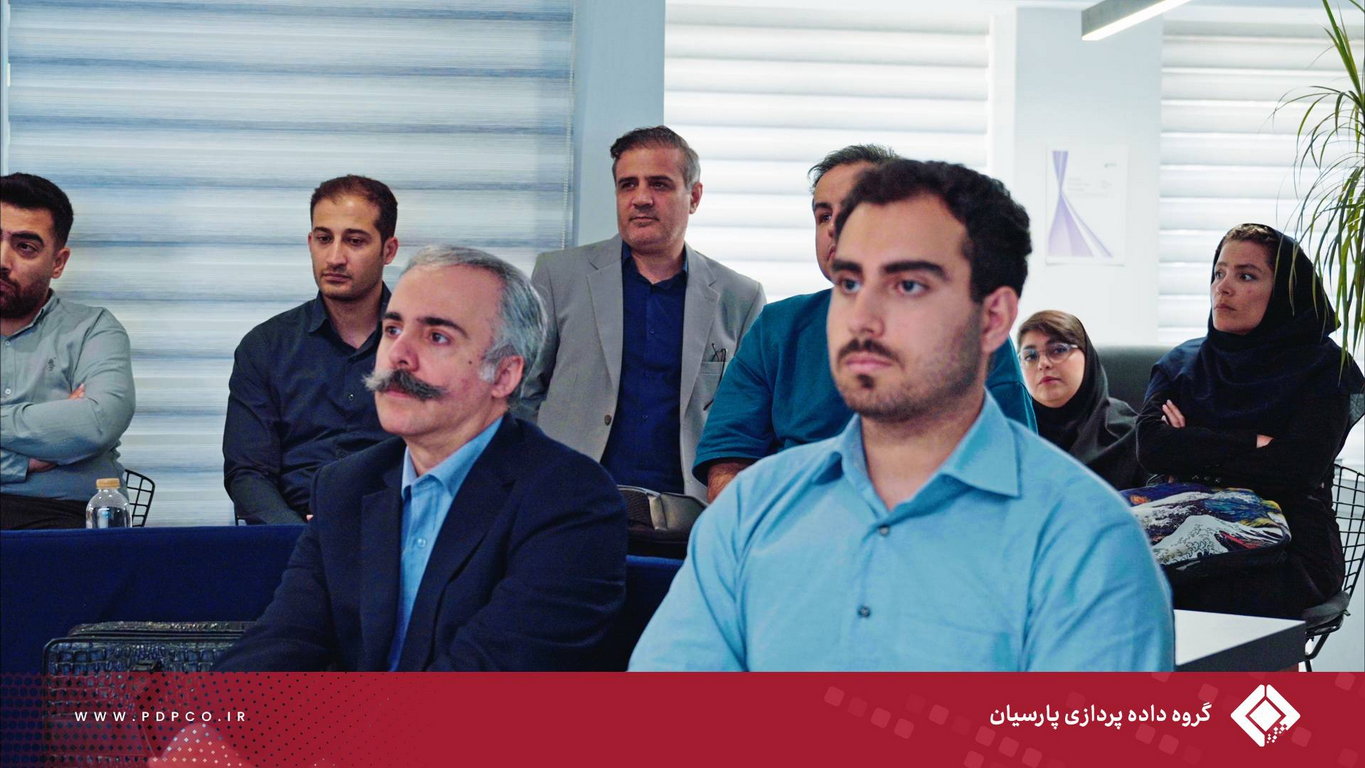 ششمین رویدارد ستارگان نوآوری با حضور صادق فرامرزی و با نگاهی به سندباکس تنظیم‌گری، راهکاری برای مدیریت ریسک‌های هوش مصنوعی برگزار شد