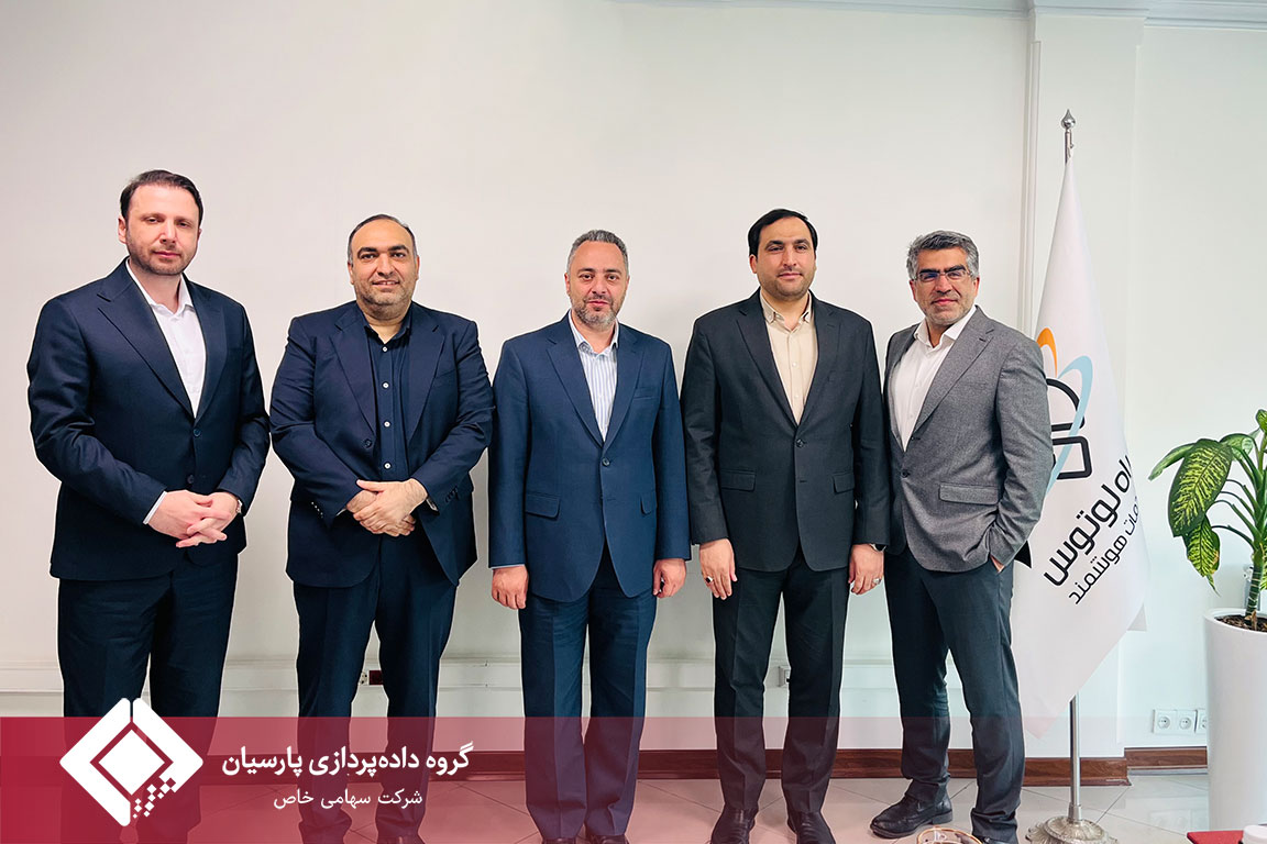 تقدیر و تکریم مدیرعامل و نایب رئیس هیأت‌مدیره شرکت همپا؛ کیومرث حاجی‌رحیمیان سرپرست شد