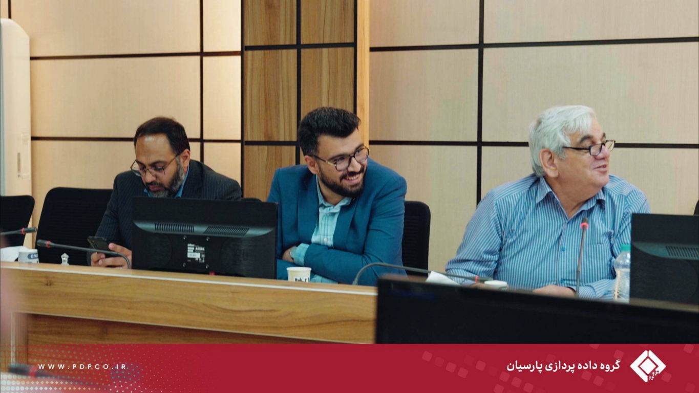 ارائه ظرفیت‌های فناورانه گروه داده‌پردازی پارسیان در دیدار با شهردار کرج