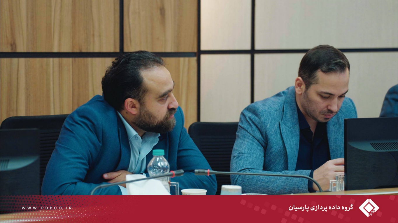 ارائه ظرفیت‌های فناورانه گروه داده‌پردازی پارسیان در دیدار با شهردار کرج