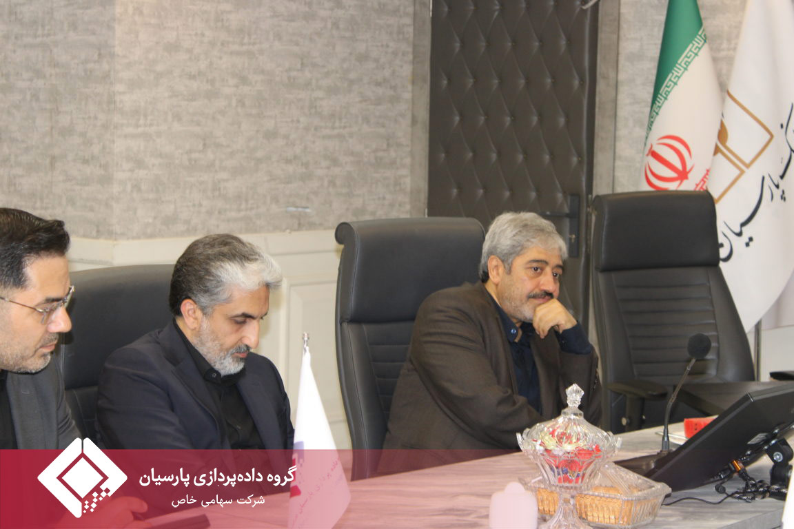 قدردانی از تلاش های علی‌اصغر تقوی به عنوان مدیرعامل و عضو هیات مدیره شرکت کیان ایرانیان