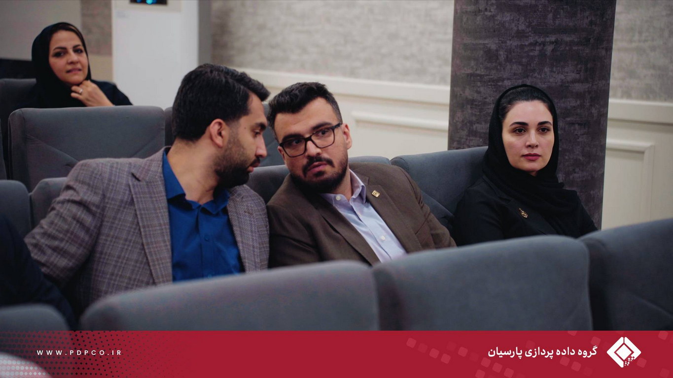 فصل نوینی از هم‌افزایی با امضای ۸ تفاهم‌نامه میان صندوق قرض‌الحسنه برکت و گروه داده‌پردازی پارسیان