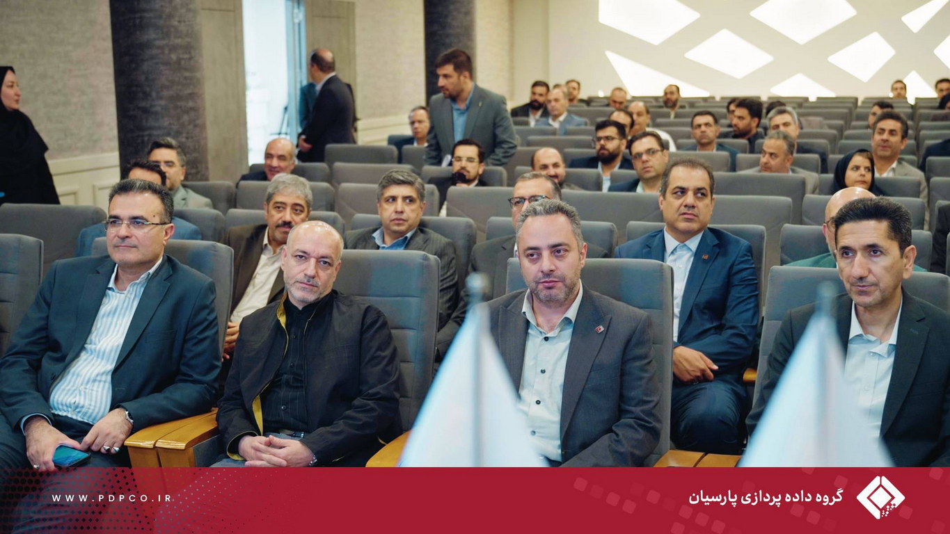 فصل نوینی از هم‌افزایی با امضای ۸ تفاهم‌نامه میان صندوق قرض‌الحسنه برکت و گروه داده‌پردازی پارسیان