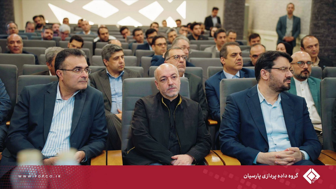 فصل نوینی از هم‌افزایی با امضای ۸ تفاهم‌نامه میان صندوق قرض‌الحسنه برکت و گروه داده‌پردازی پارسیان