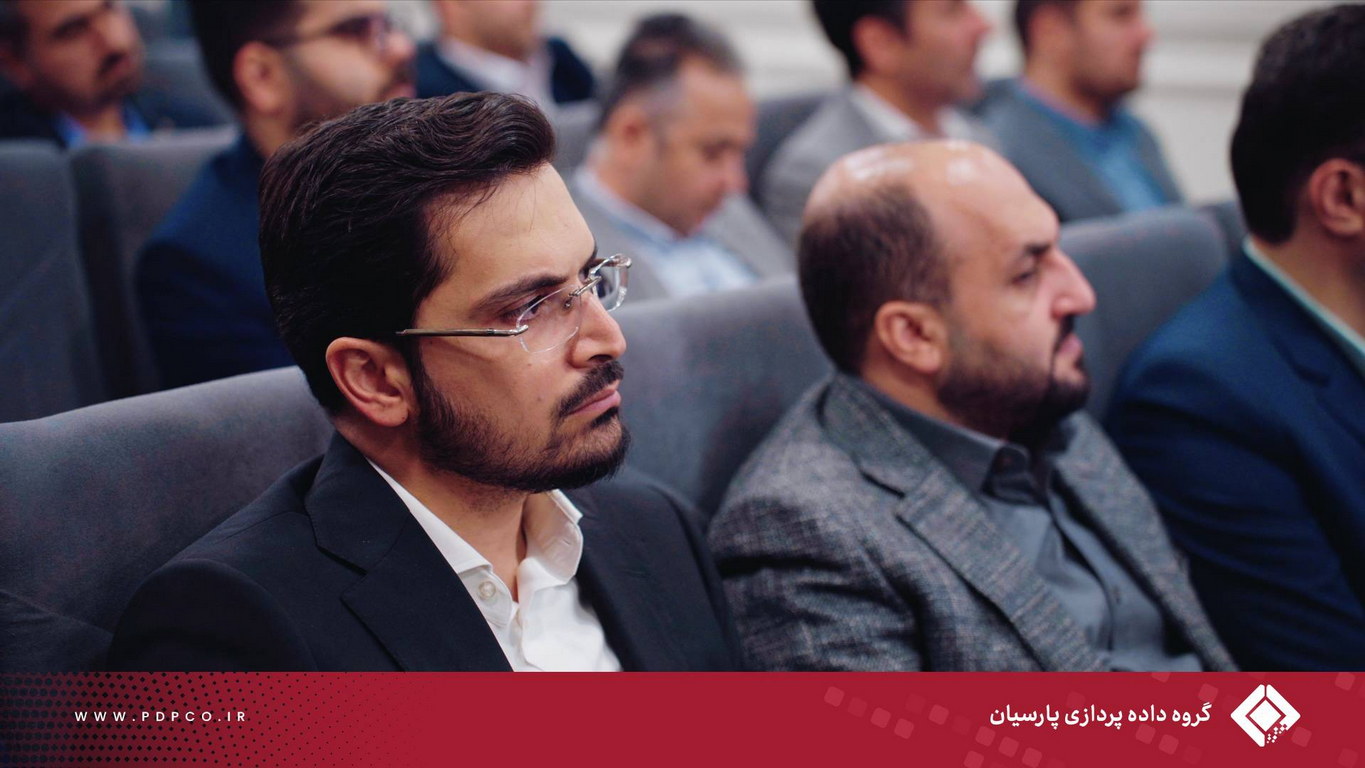 فصل نوینی از هم‌افزایی با امضای ۸ تفاهم‌نامه میان صندوق قرض‌الحسنه برکت و گروه داده‌پردازی پارسیان