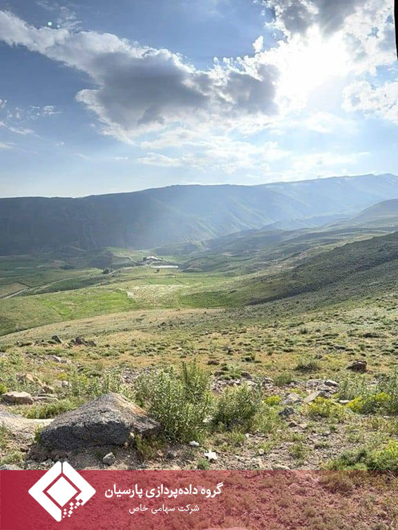 اهتزاز پرچم گروه داده‌پردازی پارسیان بر فراز بام آذربایجان؛ صعود موفق تیم کوهنوردی به قله سبلان