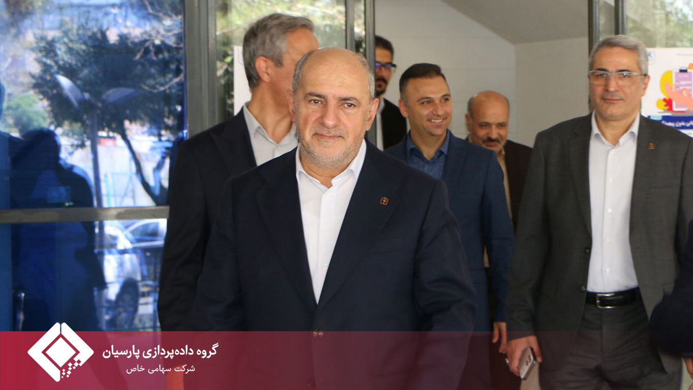 امضای تفاهم‌نامه همکاری بانک پارسیان، دانشگاه تربیت مدرس و گروه داده پردازی پارسیان با محوریت توسعه اقتصاد دانش‌بنیان